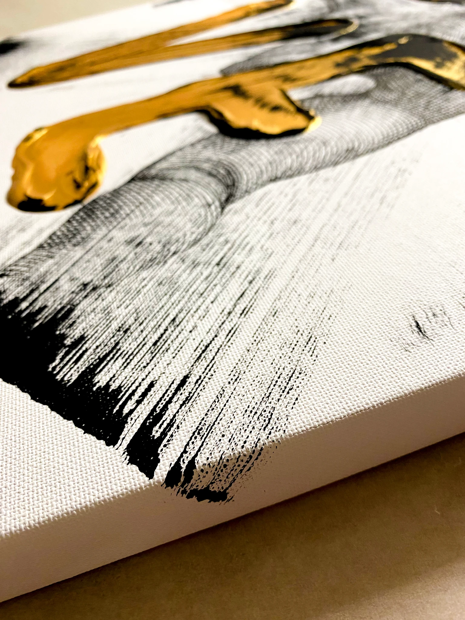 Dirty L O V E on canvas - Ansicht 7